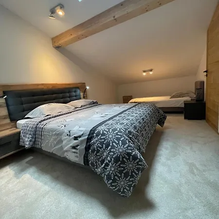 Duplex Neuf Et Cosy Avec Terrasse *