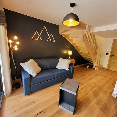 Duplex Neuf Et Cosy Avec Terrasse *